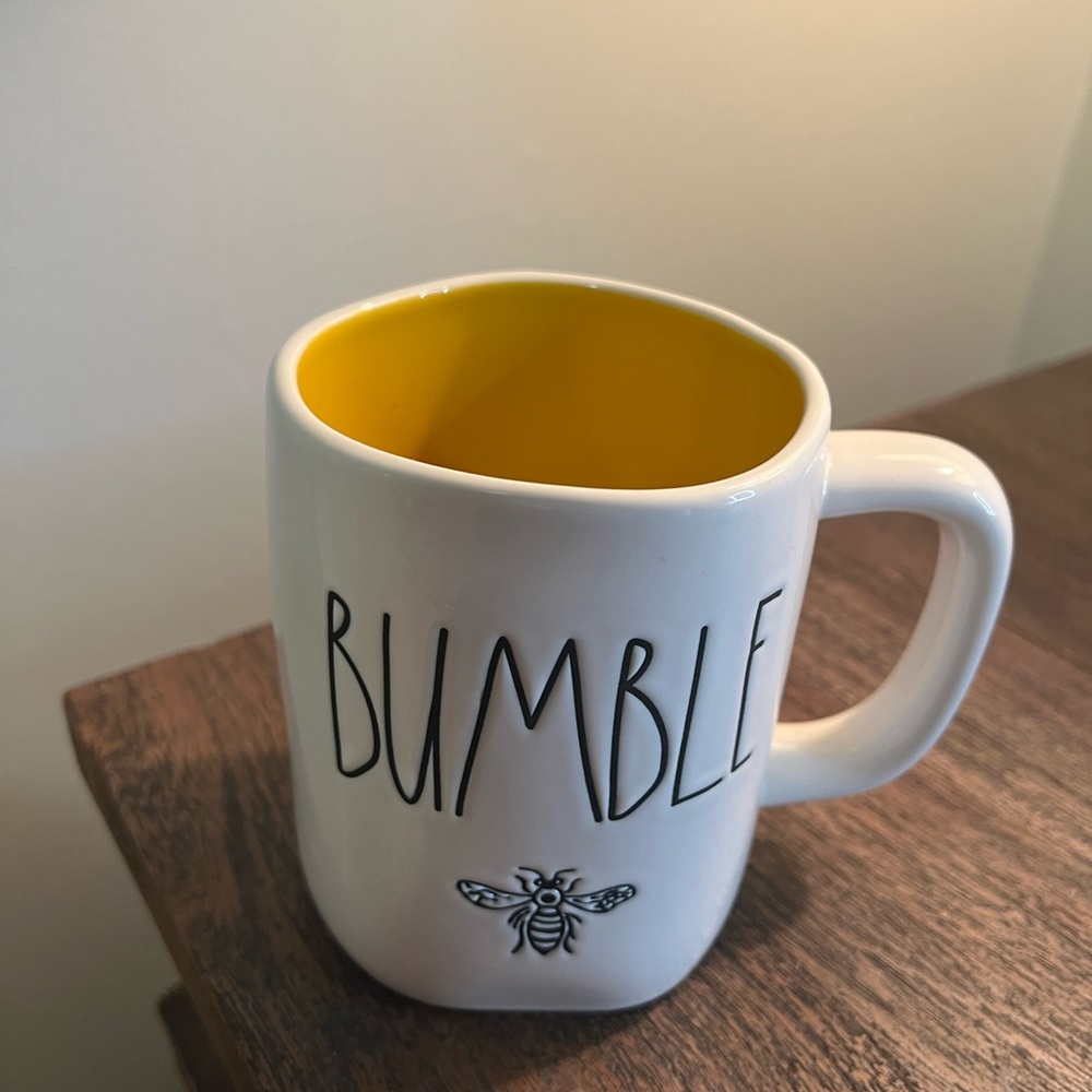 Rae Dumm Bumble mug
